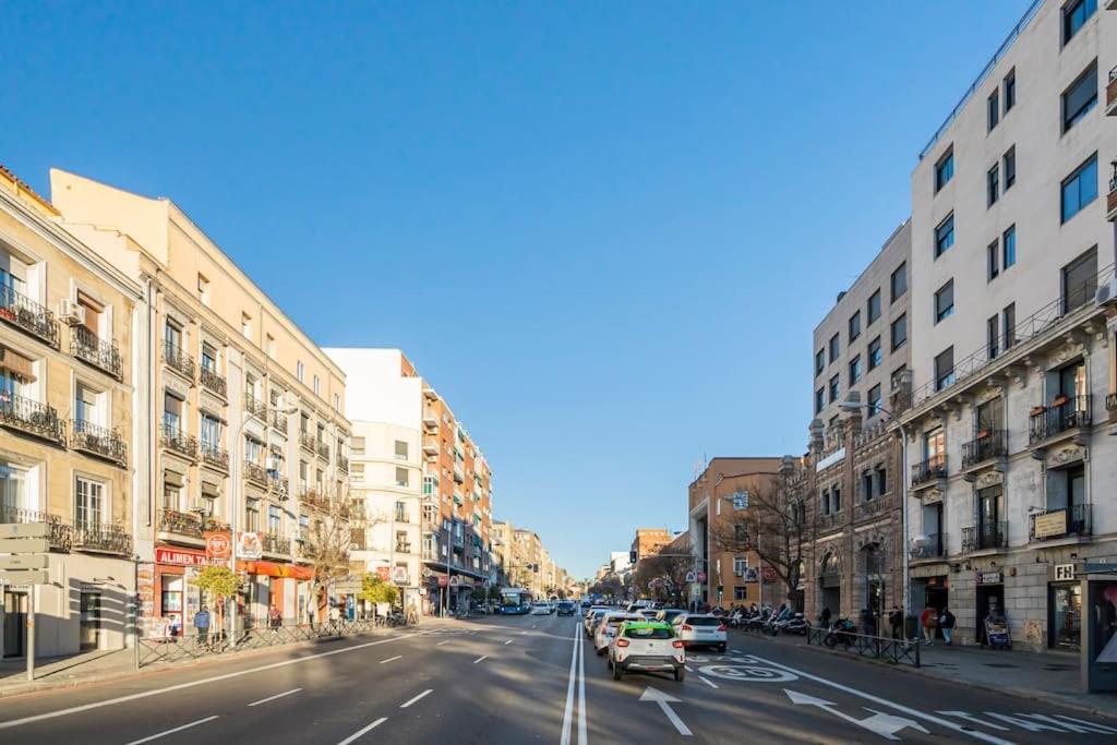 Studio Near Embajadores And Atocha Madrid Exterior photo